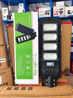4 Eyes Solar Street Light