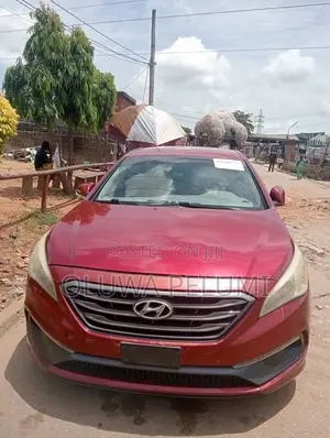Hyundai Sonata Sport 4dr Sedan (2.4L 4cyl 6A) 2015 Red