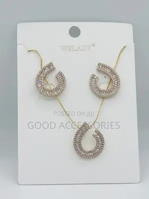 Premium Earring & Necklace Set