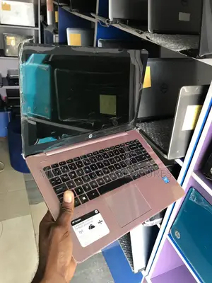 Laptop HP Stream 14 4GB Intel Celeron SSD 32GB