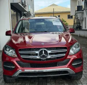 Mercedes-Benz GLE-Class 2017 Red