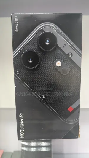 New Nothing Phone 4b 128 GB Black
