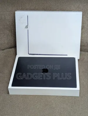 Laptop Apple MacBook Air 2026 M5 16GB Apple M5 SSD 512GB
