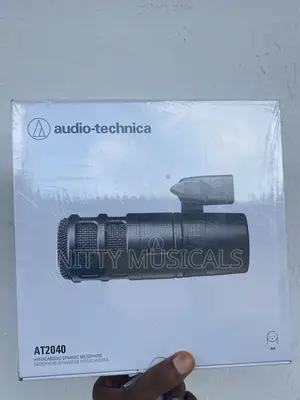 Audio Technica At2040 Studio Dynamic Microphone