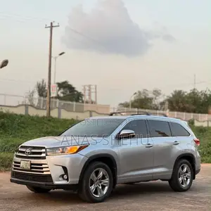 Toyota Highlander Limited 4dr SUV AWD (3.5L 6cyl 6A) 2015 Silver
