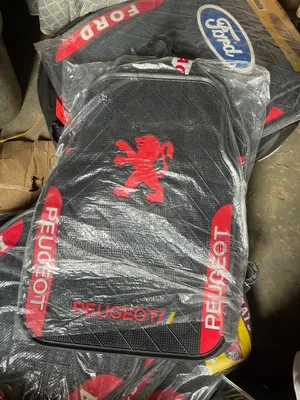 Peugeot 5 in 1 Rubber Foot Mat