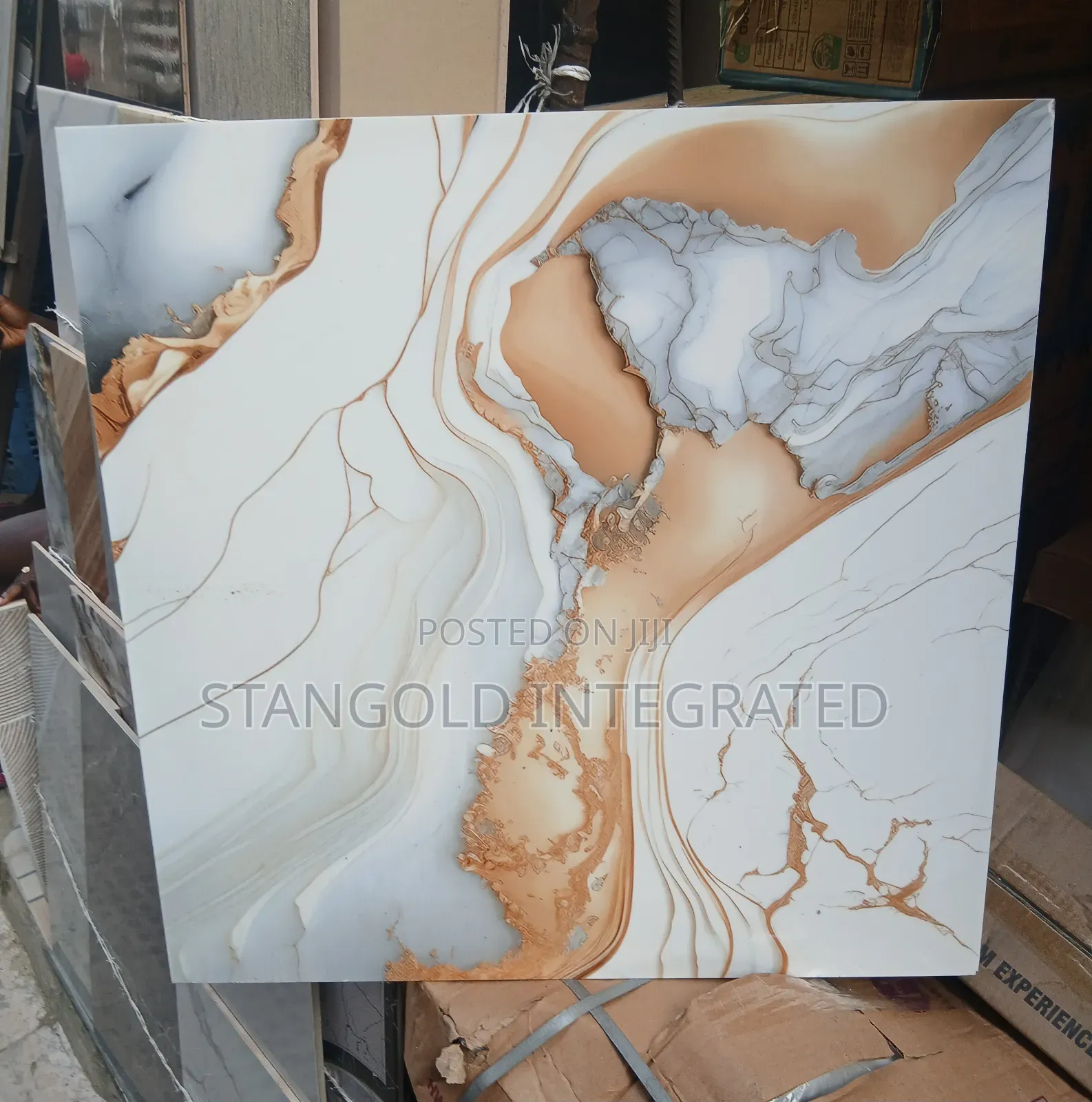 Marble Sheld 60x60