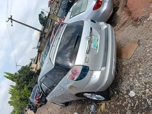 Toyota Matrix 2007 Silver