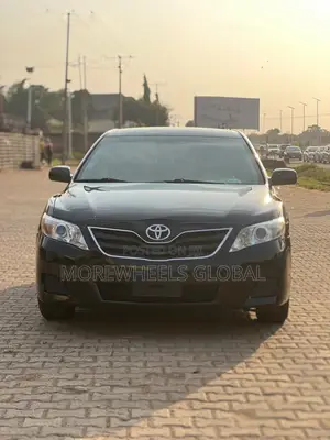 Toyota Camry LE 4dr Sedan (2.5L 4cyl 6A) 2011 Black