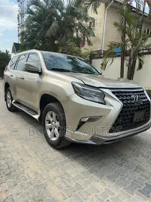 Lexus GX 460 2010 Gold