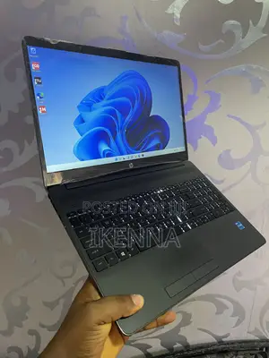 Laptop HP 250 G8 8GB Intel Core i5 SSD 512GB