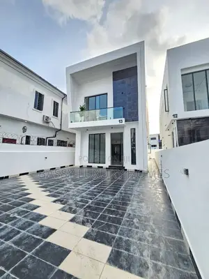 4bdrm Duplex in Lekki for sale