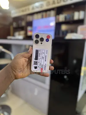 Apple iPhone 16 Pro 128 GB Gold