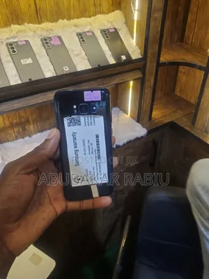 Samsung Galaxy S8+ 128 GB Black
