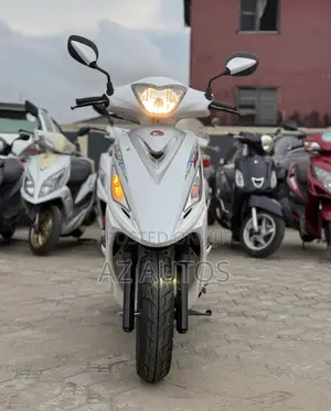 Kymco Xciting 2017 White