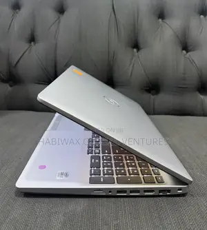 Laptop Dell Latitude 5511 8GB Intel Core i7 SSD 512GB