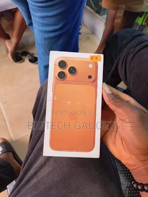 New Apple iPhone 17 Pro Max 256 GB Orange
