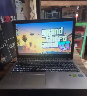 Laptop Lenovo 8GB Intel Core i7 HDD 500GB