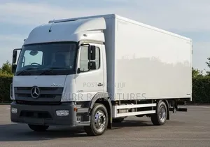 Covered Truck for Supplier-to-Customer Delivery