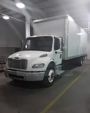 10-Ton Truck for Cargo Relocation