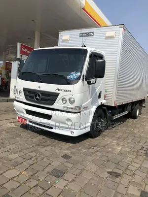 Covered Truck for Bulk Warehouse Supplies