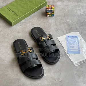 High Quality Gucci Men's Pam Slippers