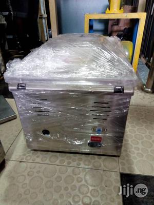 Vacuum Sealing Machine