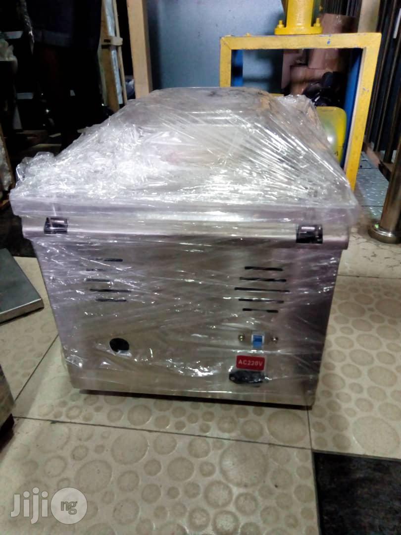 Vacuum Sealing Machine