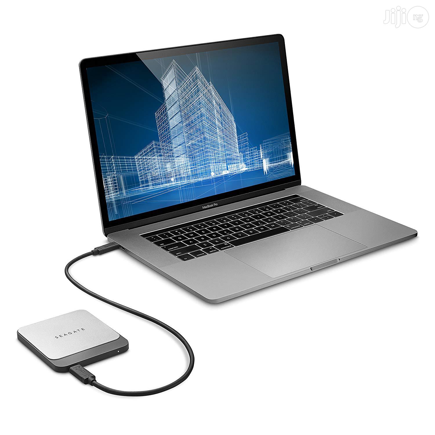Seagate Fast Ssd Harddrive - 250GB - Sliver Black.