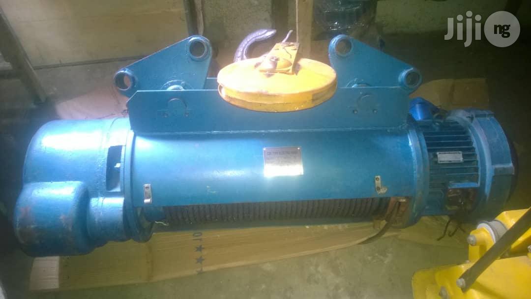 300kg Lifting Machine