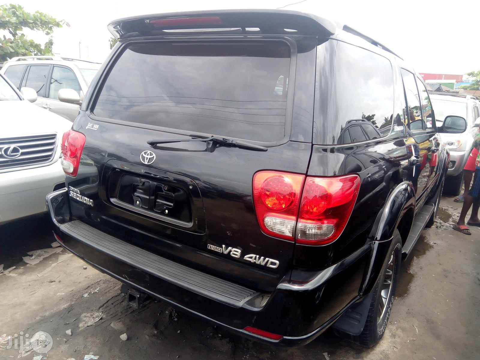 Toyota Sequoia 2007 Black