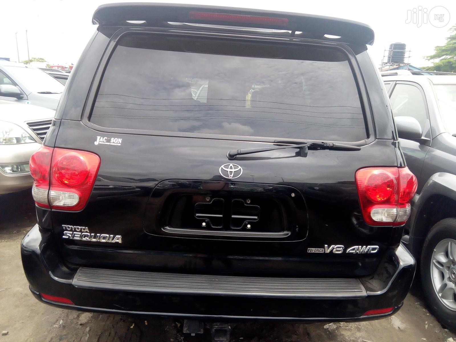 Toyota Sequoia 2007 Black