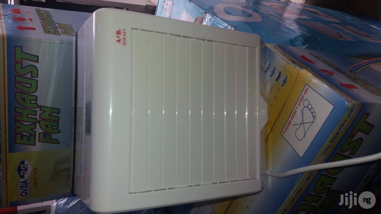 Automatic Honet Expelair Fan 9”