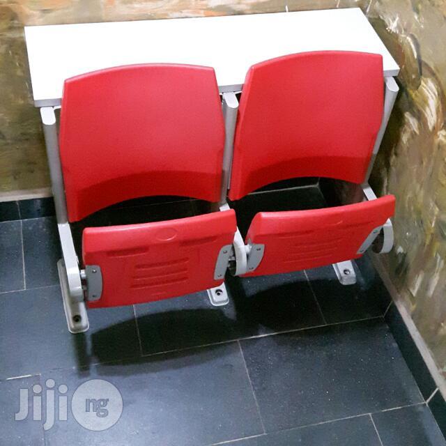 Auditorium Table/Chair