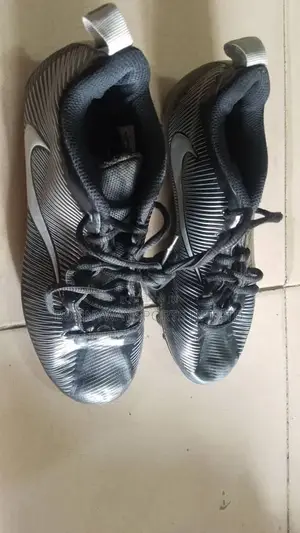 Nike Size 36.5 Children Tokunbo Boot