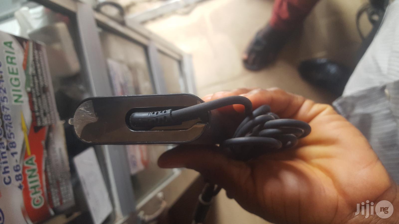 Original Follow Come Dell ( 65w) Charger