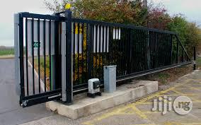 Gate Automaton System