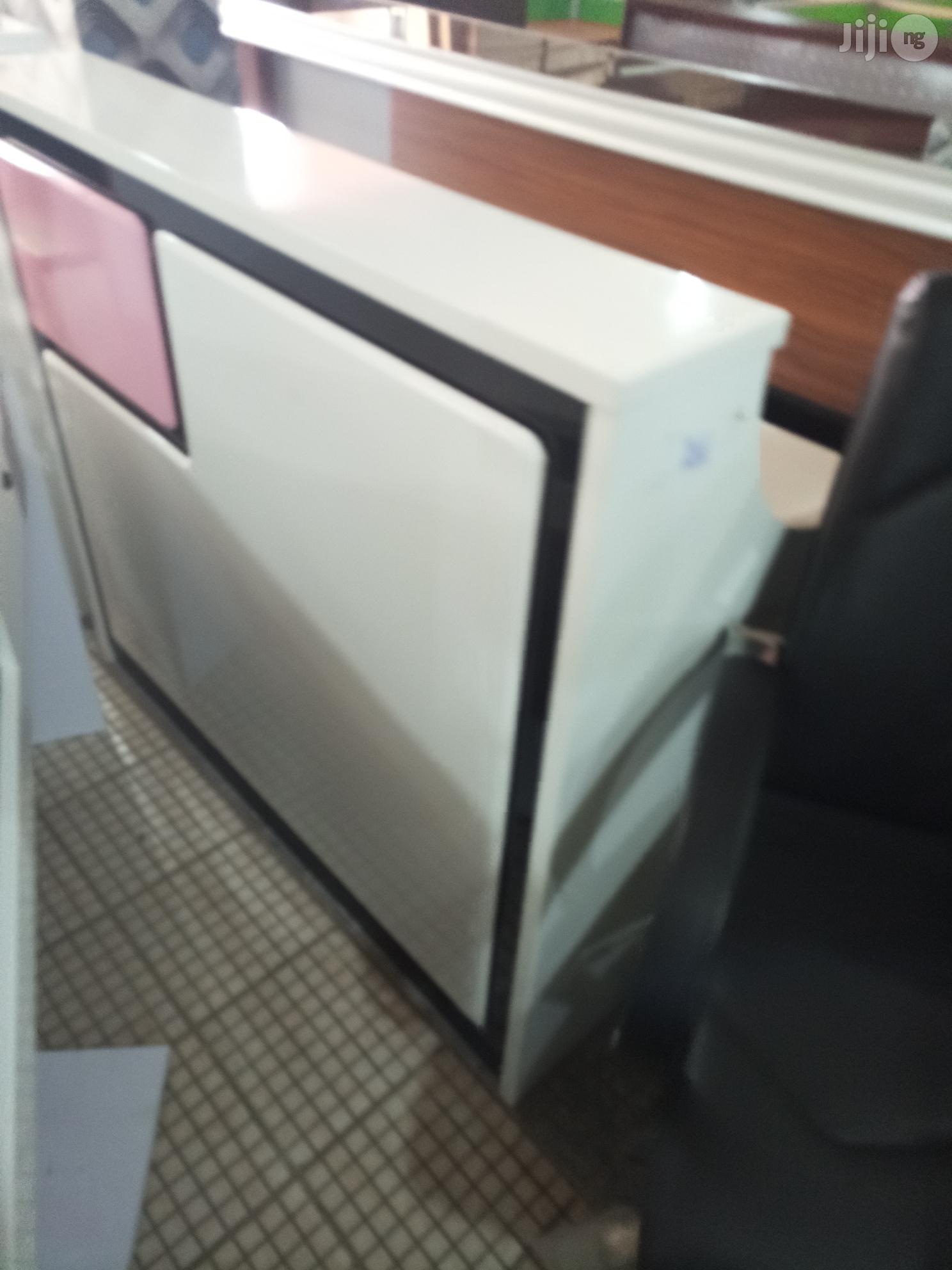 Receptionist Table