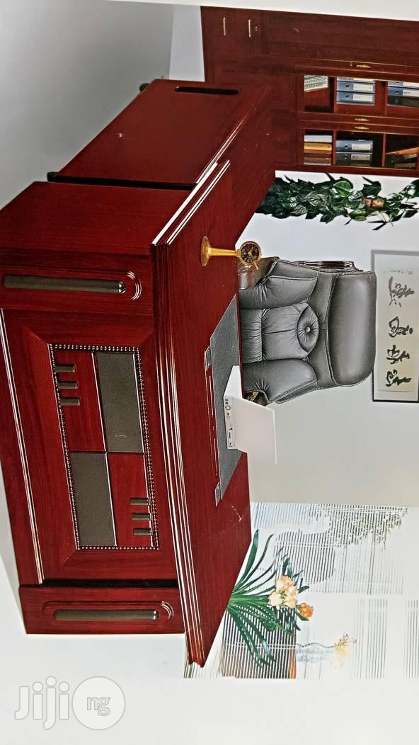 Office Table Executive