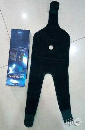 Knee Support @ Chinochris Sports Ltd