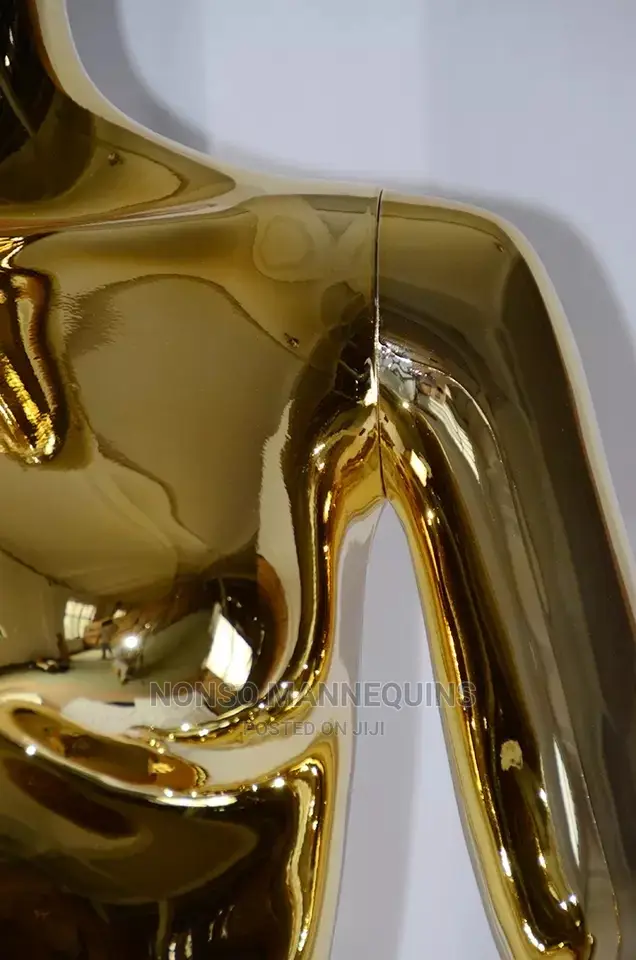 Female Gold Faceless Mannequin