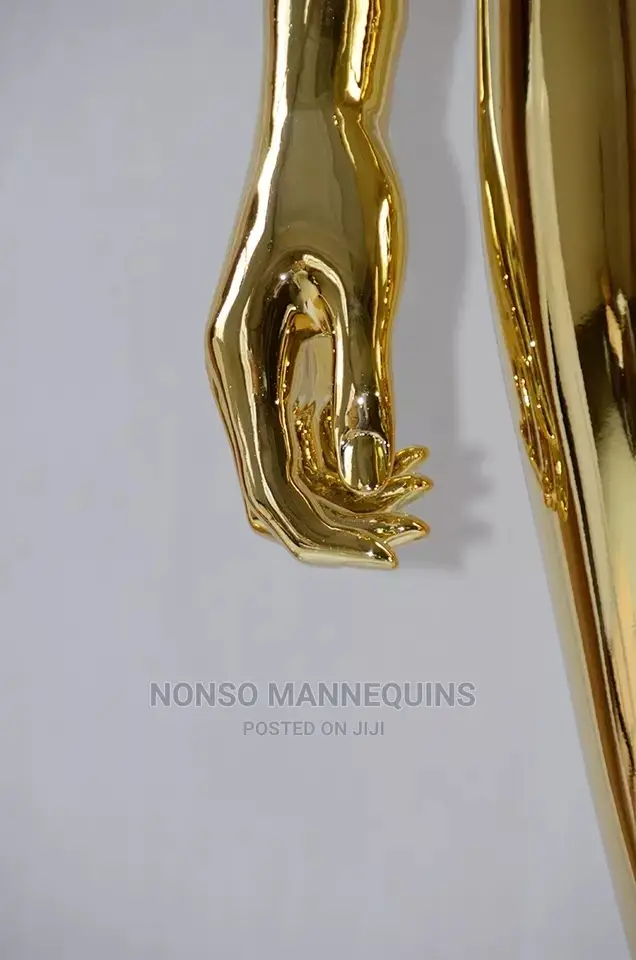 Female Gold Faceless Mannequin