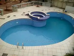 Big Swimming Pool
