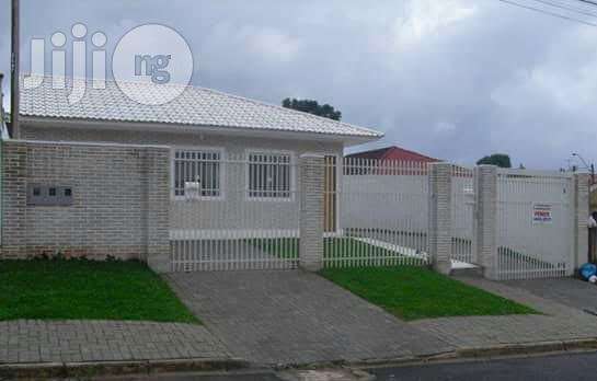 Interlocking Paving Bricks