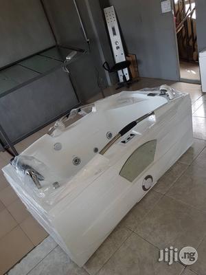 Thick Fibre Single Jacuzzi