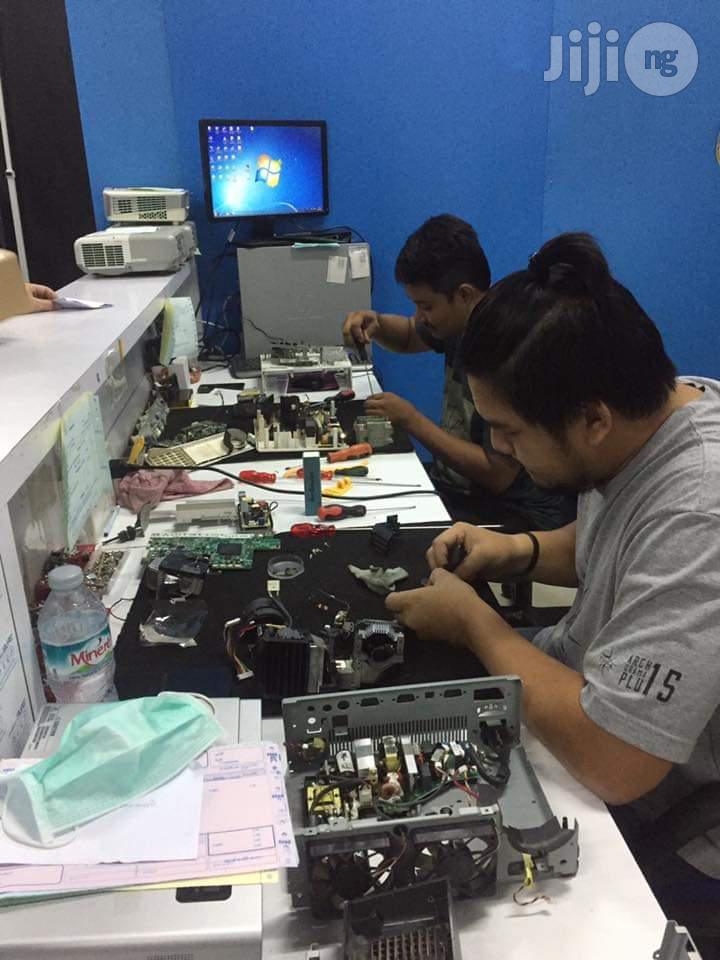 Projector Sales,Repairs, and Installation