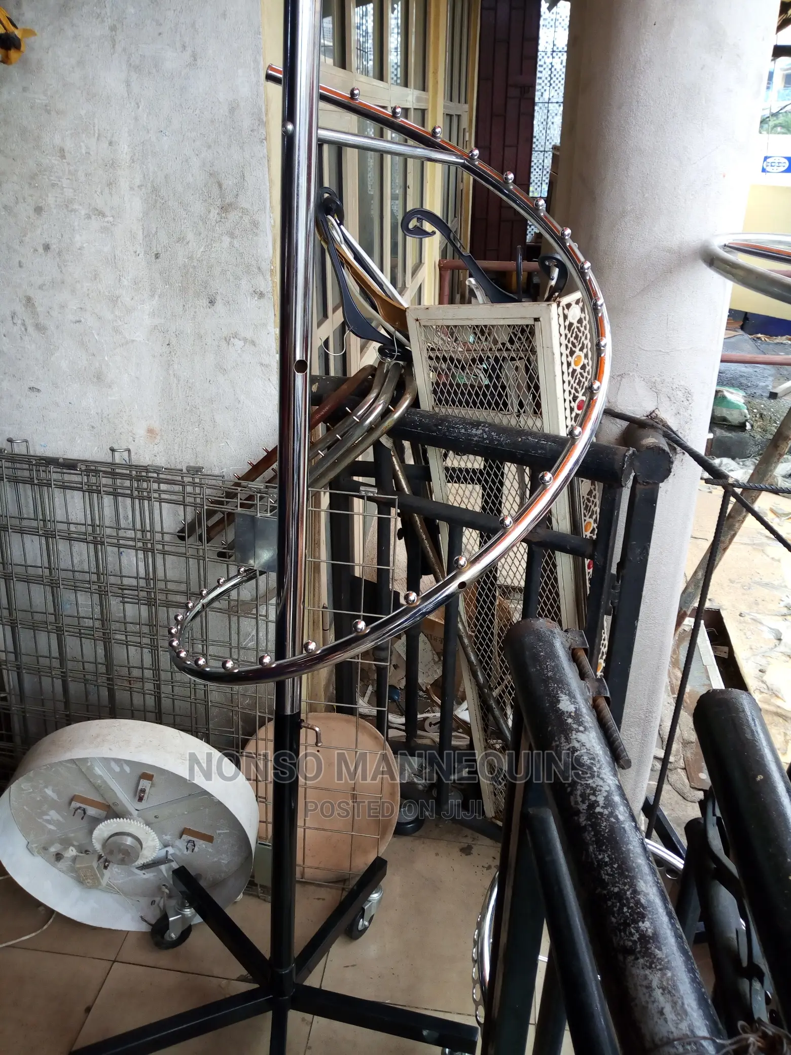 Single S Shape Dreasing Hanger Stainless Steel