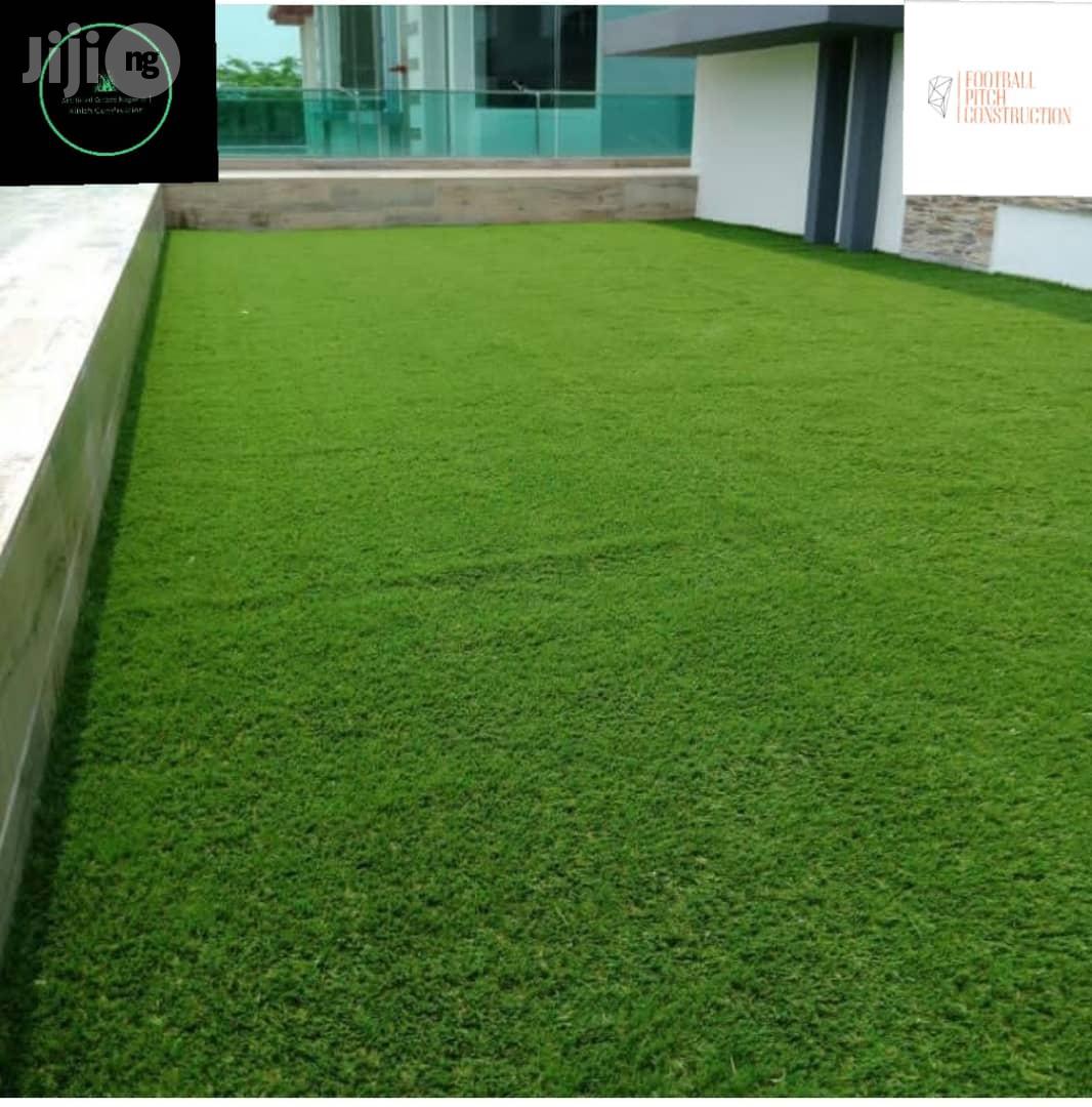 New High Quality Garden Artificial Grass.