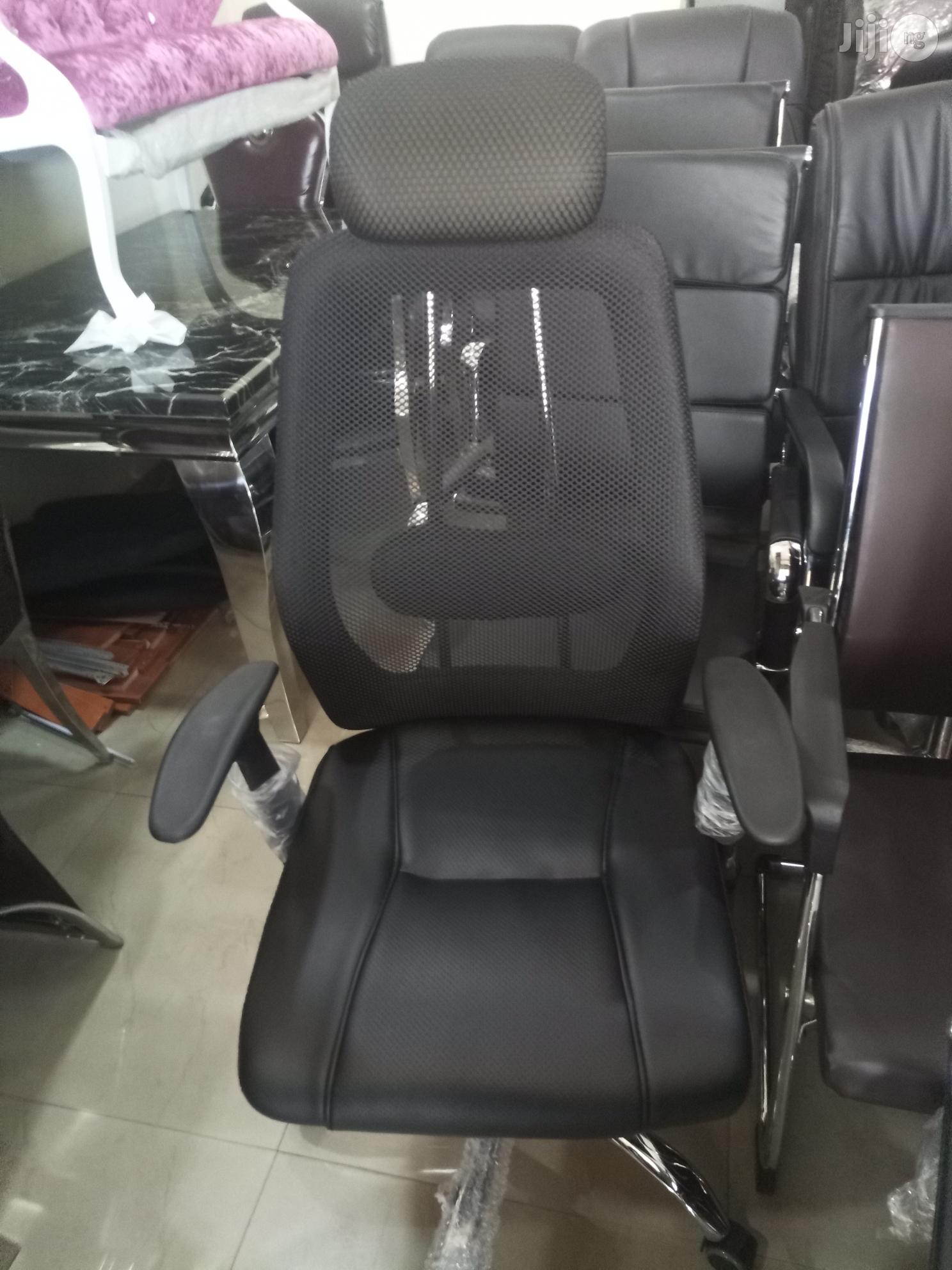 Net Chair.