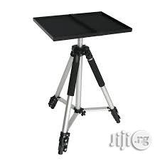 Tripod Stand for Projector/Laptop